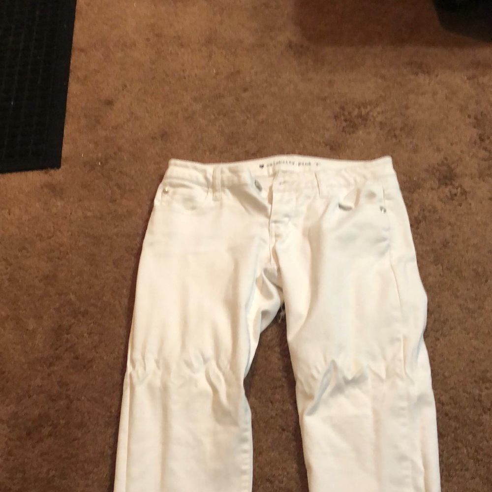 White jeans women. Size 5. Celebrity pink.
